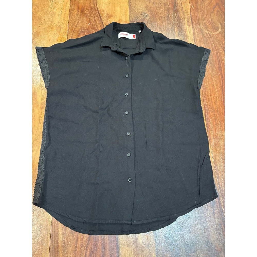 Bobson made in Japan black blouse lace edged sleeveless sz S blouse minimalist